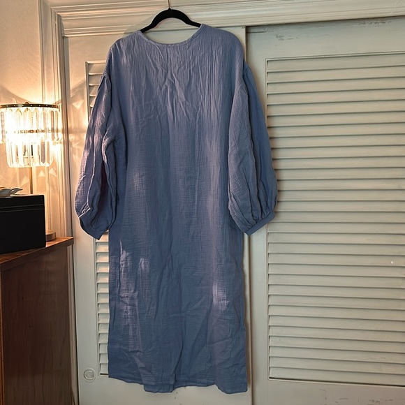 NWOT - Commense Dress - Picture 4 of 6